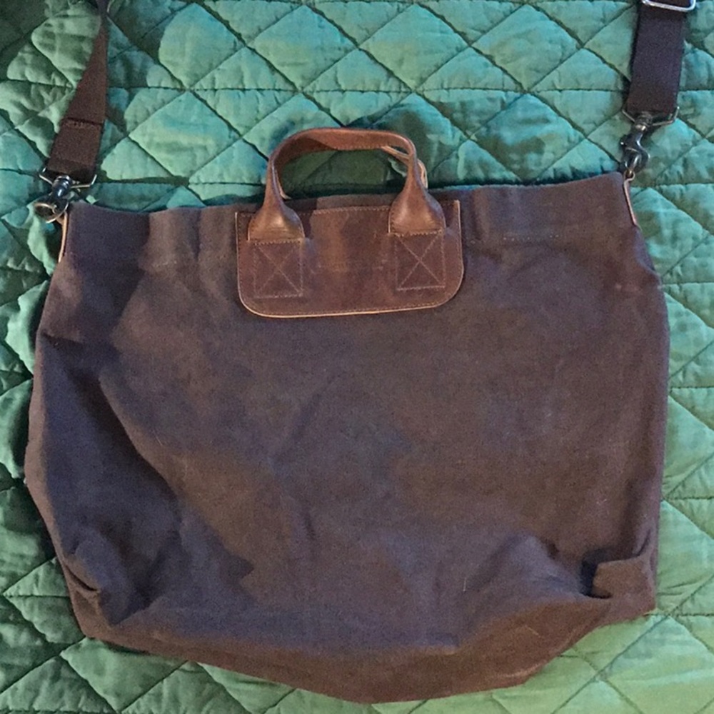 United by Blue messenger bag